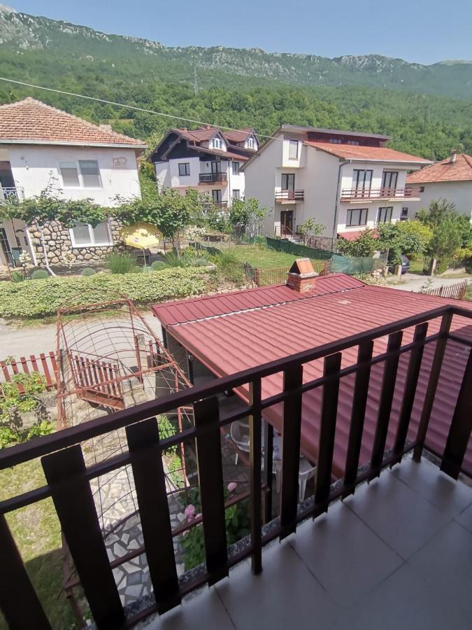 Guesthouse Zimovski Pestani Kültér fotó