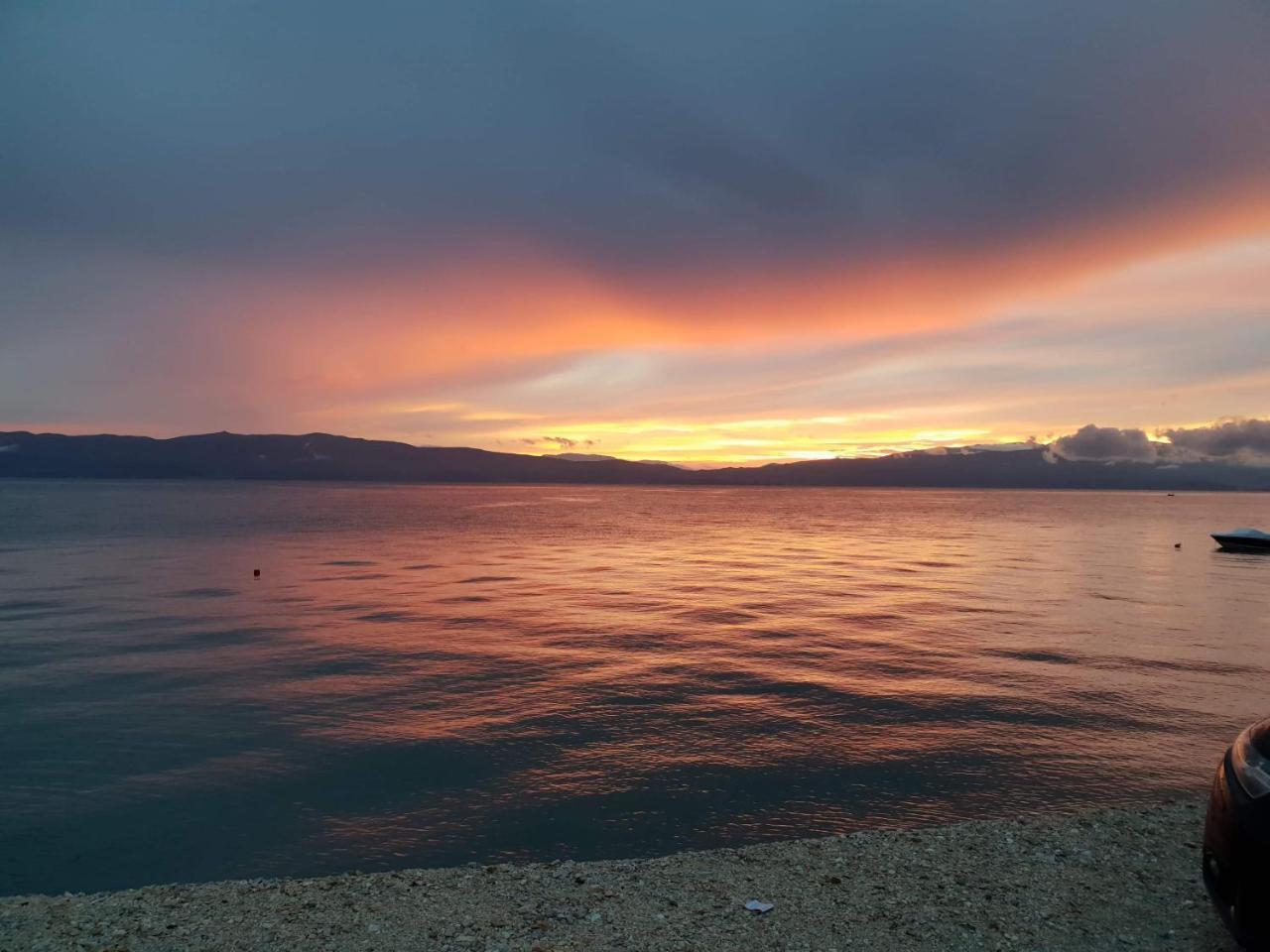 Guesthouse Zimovski Pestani Kültér fotó